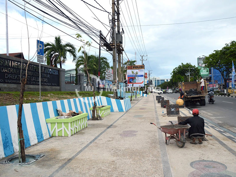 Jual Manhole Cover Trotoar Jalan di Balikpapan